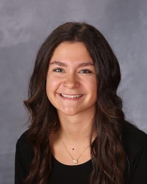 Image of Lynzee Adkins