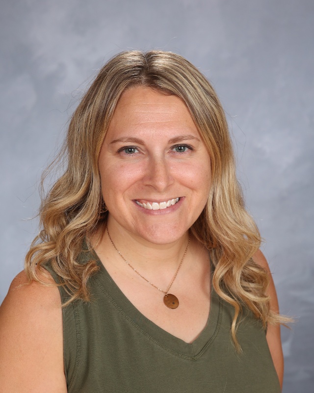 Image of Leah Woelfel