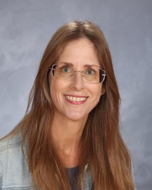 Skrepenski, Sally